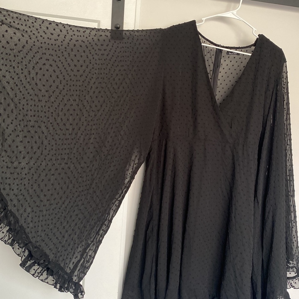 PLUS DOBBY CHIFFON WIDE SLEEVE SKATER DRESS - Picture 2 of 4